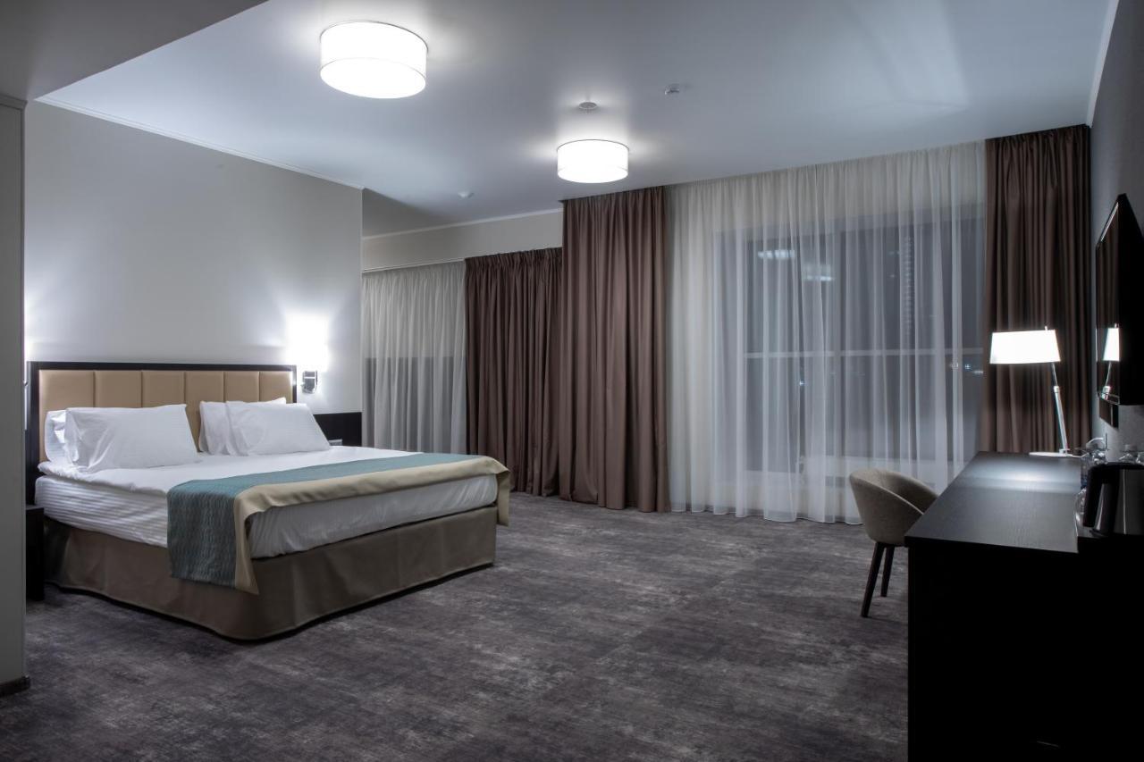 Holiday Inn - Chelyabinsk, An Ihg Hotel Dış mekan fotoğraf